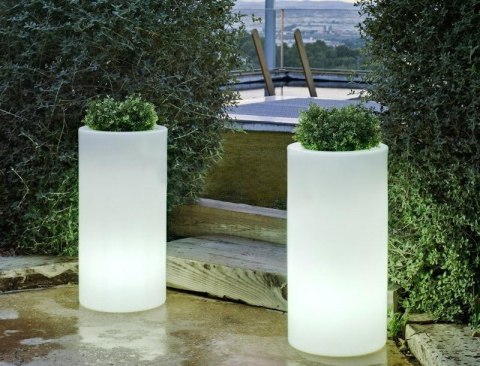 New Garden NEW GARDEN donica PALMA 70 SOLAR biała - LED, sterowanie pilotem New Garden NEW GARDEN donica PALMA 70 SOLAR biała - LED, sterowanie pilotem
