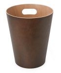 KOSZ NA ŚMIECI Z UCHWYTEM WOODROW Umbra UMBRA - espresso BRĄZOWY KOSZ NA ŚMIECI Z UCHWYTEM WOODROW Umbra UMBRA - espresso BRĄZOWY