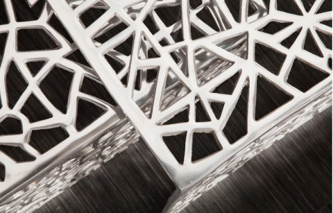 Invicta Interior INVICTA zestaw stolików ABSTRACT srebrny - aluminium Invicta Interior INVICTA zestaw stolików ABSTRACT srebrny - aluminium