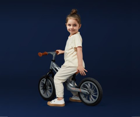 Qplay Qplay Rowerek Biegowy Racer Grey Szary Brąz pompowane łożyskowane koła regulacja wysokości siodełka i kierownicy Qplay Qplay Rowerek Biegowy Racer Grey Szary Brąz pompowane łożyskowane koła regulacja wysokości siodełka i kierownicy