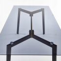 Halmar stół prostokątny TRAX blat szkło dymiony, nogi - czarne metal 140x80 Halmar stół prostokątny TRAX blat szkło dymiony, nogi - czarne metal 140x80