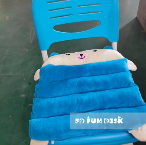 Fun Desk Poduszka na krzesło Peppa Blue do krzeseł SST2, SST3 - wstążeczki do przywiązania sedziska Fun Desk Poduszka na krzesło Peppa Blue do krzeseł SST2, SST3 - wstążeczki do przywiązania sedziska