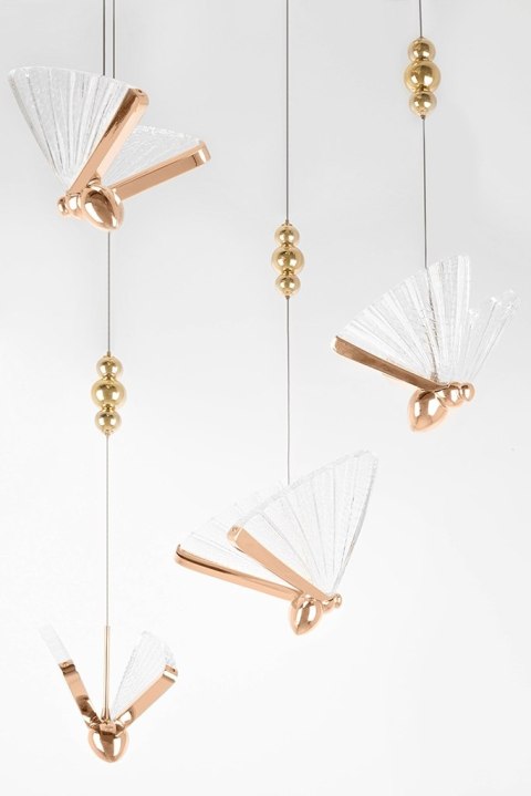 King Home Lampa wisząca LED BUTTERFLY DISC 5 różowe złoto metal transparentny akryl King Home Lampa wisząca LED BUTTERFLY DISC 5 różowe złoto metal transparentny akryl