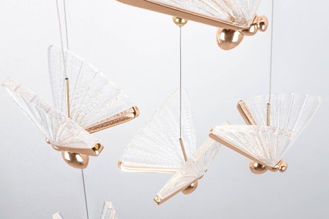 King Home Lampa wisząca LED BUTTERFLY DISC 5 różowe złoto metal transparentny akryl King Home Lampa wisząca LED BUTTERFLY DISC 5 różowe złoto metal transparentny akryl