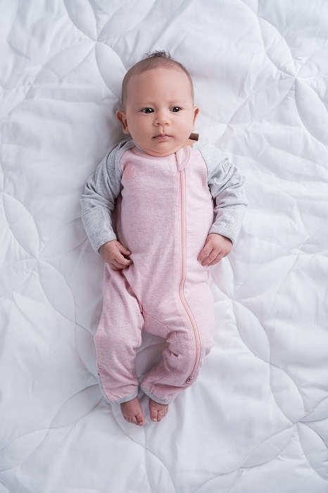 Juddlies Juddlies Organic Raglan Pajacyk Pink NB Juddlies Juddlies Organic Raglan Pajacyk Pink NB