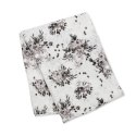 Lulujo Lulujo Modern Kocyk Bambusowy Black Floral Lulujo Lulujo Modern Kocyk Bambusowy Black Floral