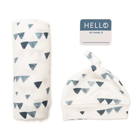 Lulujo Lulujo Zestaw Kocyk + Czapka Triangles Lulujo Lulujo Zestaw Kocyk + Czapka Triangles