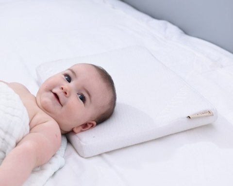 Mombella Mombella Poduszka Dziecięca Płaska Mombella Mombella Poduszka Dziecięca Płaska