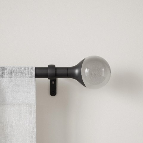 Umbra UMBRA rozszerzany karnisz ORBA 92 - 183 cm matowa czerń Umbra UMBRA rozszerzany karnisz ORBA 92 - 183 cm matowa czerń