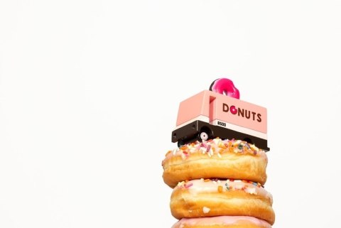 Candylab Candylab Samochód Drewniany Donut Van Candylab Candylab Samochód Drewniany Donut Van