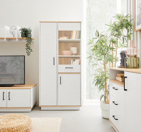 WITRYNA PRZESZKLONA REGAŁ Z DRZWIAMI CZARNE UCHWYTY SANTIAGO System SN03 Meblar - Dąb Biszkoptowy / Biały Lux PŁYTA LAMINOWANA WITRYNA PRZESZKLONA REGAŁ Z DRZWIAMI CZARNE UCHWYTY SANTIAGO System SN03 Meblar - Dąb Biszkoptowy / Biały Lux PŁYTA LAMINOWANA
