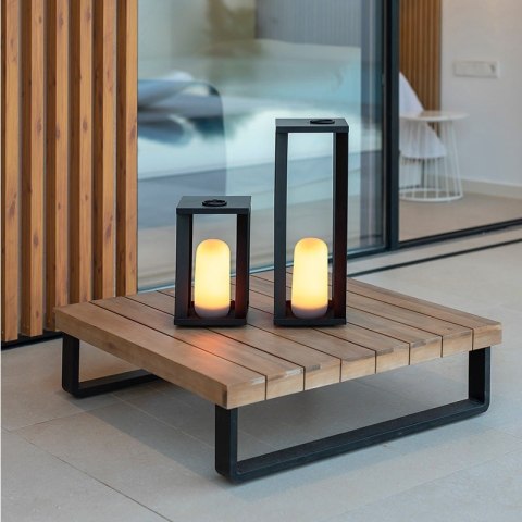 New Garden NEW GARDEN lampa dekoracyjna SIROCO 50 BATTERY IN&OUT czarna metal z baterią i pilotem bezprzewodowa przenośna New Garden NEW GARDEN lampa dekoracyjna SIROCO 50 BATTERY IN&OUT czarna metal z baterią i pilotem bezprzewodowa przenośna