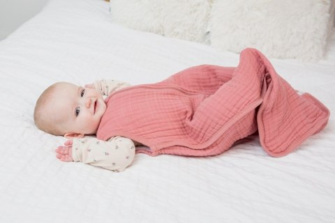 Lulujo Lulujo Śpiworek do Spania 0-6m 1.0 TOG Rose Lulujo Lulujo Śpiworek do Spania 0-6m 1.0 TOG Rose