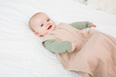 Lulujo Lulujo Śpiworek do Spania 6-12m 1.0 TOG Sand Lulujo Lulujo Śpiworek do Spania 6-12m 1.0 TOG Sand