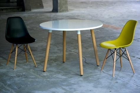 Intesi Stół Copine blat okrągły biały fi110cm MDF lakierowany mat nogi drewno jesionowe do kuchni jadalni kawiarni restauracji Intesi Stół Copine blat okrągły biały fi110cm MDF lakierowany mat nogi drewno jesionowe do kuchni jadalni kawiarni restauracji
