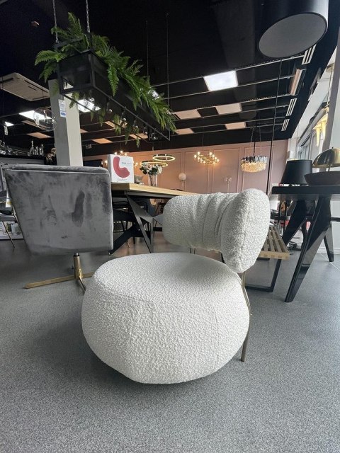 King Home Fotel LOW TEDDY biały tapicerka tkanina teddy podstawa metal lakierowany brązowy wygodny i przytulny King Home Fotel LOW TEDDY biały tapicerka tkanina teddy podstawa metal lakierowany brązowy wygodny i przytulny