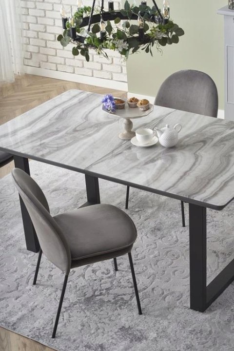 Halmar stół MARLEY rozkładany 160-200x90 blat szkło MDF lakierowany - biały marmur / popielaty, nogi stal malowana - czarny Halmar stół MARLEY rozkładany 160-200x90 blat szkło MDF lakierowany - biały marmur / popielaty, nogi stal malowana - czarny