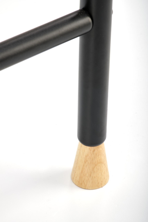 HALMAR wieszak WU-32 stojący metal czarny drewno lite naturalny na ubrania do szatni przedpokoju recepcji HALMAR wieszak WU-32 stojący metal czarny drewno lite naturalny na ubrania do szatni przedpokoju recepcji