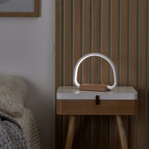 Intesi Lampka LED z ładowarką indukcyjną Intesi Lampka LED z ładowarką indukcyjną