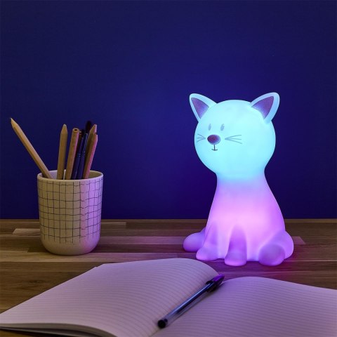 LAMPKA KOT BIAŁA Z TWORZYWA NA BATERIE Cat Night ZMIENIAJĄCA KOLORY Intesi LAMPKA KOT BIAŁA Z TWORZYWA NA BATERIE Cat Night ZMIENIAJĄCA KOLORY Intesi