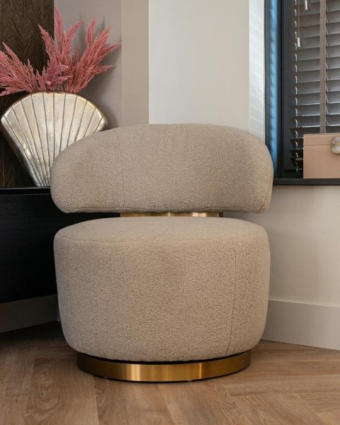 Richmond Interiors RICHMOND fotel obrotowy MAXIME piaskowy Richmond Interiors RICHMOND fotel obrotowy MAXIME piaskowy