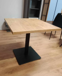 Od Ręki - Stół kwadratowy 80x80 Dąb Lancelot płyta laminowana+ PVC metalowy stelaż Od Ręki - Stół kwadratowy 80x80 Dąb Lancelot płyta laminowana+ PVC metalowy stelaż
