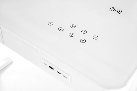 BIURKO B52 z FUNKCJĄ REGULACJI WYSOKOŚCI BIAŁE HALMAR DOTYKOWY EKRAN ŁADOWANIE BEZPRZEWODOWE PORT USB SZKŁO STAL MALOWANA BIURKO B52 z FUNKCJĄ REGULACJI WYSOKOŚCI BIAŁE HALMAR DOTYKOWY EKRAN ŁADOWANIE BEZPRZEWODOWE PORT USB SZKŁO STAL MALOWANA