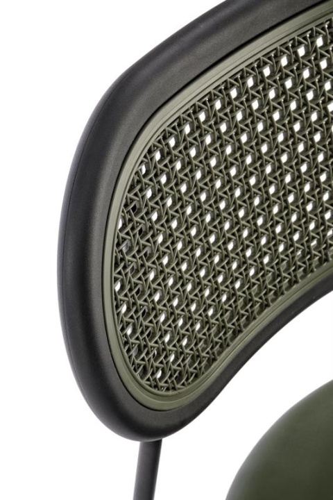 Halmar K524 krzesło zielony, materiał: eko skóra / rattan syntetyczny / polipropylen / stal malowana proszkowo Halmar K524 krzesło zielony, materiał: eko skóra / rattan syntetyczny / polipropylen / stal malowana proszkowo