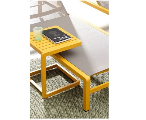 Prudukt wycofany BIZZOTTO stolik ogrodowy KONNOR żółty