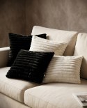 King Home Poduszka dekoracyjna SHP LINE czarna