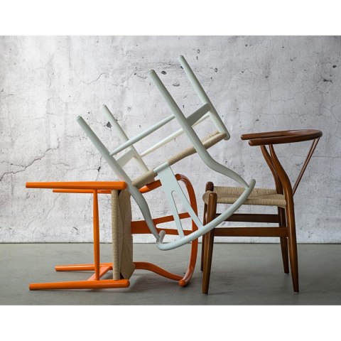 D2.DESIGN Krzesło Wicker siedzisko Naturalne plecionka ze sznurka jutowego białe lite drewno bukowe inspirowany Wishbone D2.DESIGN Krzesło Wicker siedzisko Naturalne plecionka ze sznurka jutowego białe lite drewno bukowe inspirowany Wishbone