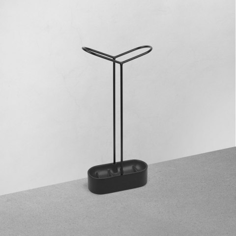 Umbra b.v. Stojak na parasole Umbrella czarny Umbra b.v. Stojak na parasole Umbrella czarny