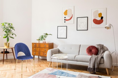 Intesi Krzesło Solie tapicerowane Velvet niebieskie/ nogi metalowe złote stabilne i wygodne do jadalni restauracji recepcji Intesi Krzesło Solie tapicerowane Velvet niebieskie/ nogi metalowe złote stabilne i wygodne do jadalni restauracji recepcji