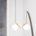 King Home Lampa wisząca HALM 30 - mosiądz klosz w kształcie kuli biały szkło do domu i do lokalu hotelu King Home Lampa wisząca HALM 30 - mosiądz klosz w kształcie kuli biały szkło do domu i do lokalu hotelu