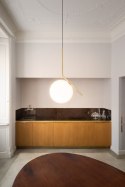 LAMPA WISZĄCA HALM 20 - MOSIĄDZ klosz w kształcie kuli SZKŁO BIAŁY G9 King Home do domu i do lokalu LAMPA WISZĄCA HALM 20 - MOSIĄDZ klosz w kształcie kuli SZKŁO BIAŁY G9 King Home do domu i do lokalu