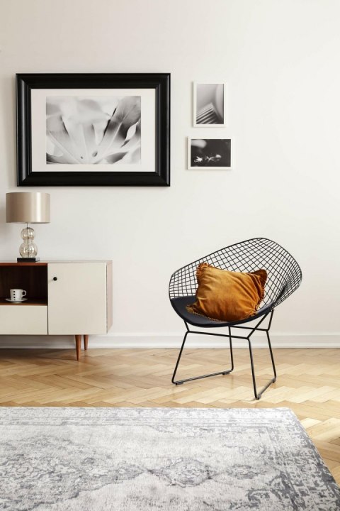 KRZESŁO Z PODŁOKIETNIKAMI Harry Arm D2.DESIGN CZARNA PODUSZKA EKOSKÓRA STELAŻ METALOWY CHROMOWANY KRZESŁO Z PODŁOKIETNIKAMI Harry Arm D2.DESIGN CZARNA PODUSZKA EKOSKÓRA STELAŻ METALOWY CHROMOWANY
