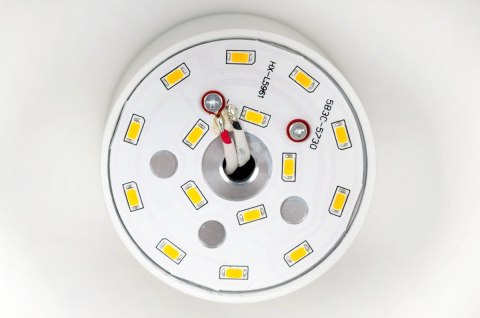 King Home Lampa wisząca sufitowa EYE 3 biała LED aluminium możliwoś rozmieszczenia reflektorów w różnych odległościach od siebie King Home Lampa wisząca sufitowa EYE 3 biała LED aluminium możliwoś rozmieszczenia reflektorów w różnych odległościach od siebie