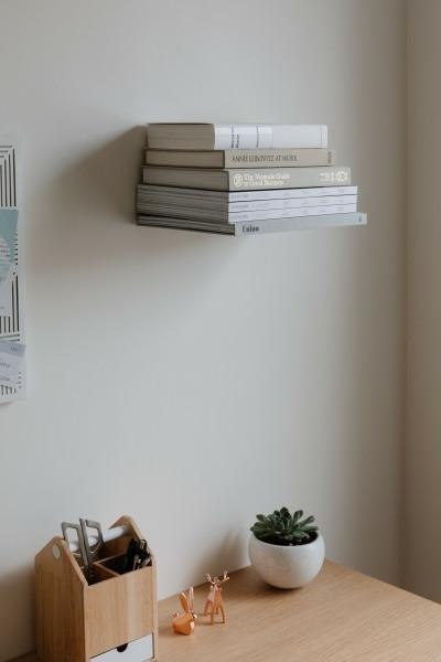 PÓŁKA METALOWA ZESTAW 3szt. NA KSIĄŻKI CONCEAL 3-PACK -silver large UMBRA KOLOR STALOWY PÓŁKA METALOWA ZESTAW 3szt. NA KSIĄŻKI CONCEAL 3-PACK -silver large UMBRA KOLOR STALOWY