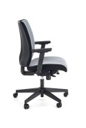 Halmar POP fotel pracowniczy, kolor: pasek boczny - czarny RN60999, front - popielaty M47 Halmar POP fotel pracowniczy, kolor: pasek boczny - czarny RN60999, front - popielaty M47