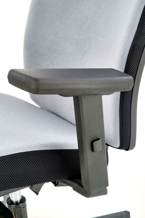 Halmar POP fotel pracowniczy, kolor: pasek boczny - czarny RN60999, front - popielaty M47 Halmar POP fotel pracowniczy, kolor: pasek boczny - czarny RN60999, front - popielaty M47