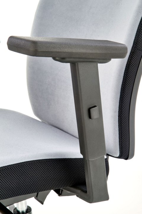 Halmar POP fotel pracowniczy, kolor: pasek boczny - czarny RN60999, front - popielaty M47 Halmar POP fotel pracowniczy, kolor: pasek boczny - czarny RN60999, front - popielaty M47