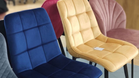 SIGNAL KRZESŁO CHIC VELVET CZARNY STELAŻ/CURRY BLUVEL 68 SIGNAL KRZESŁO CHIC VELVET CZARNY STELAŻ/CURRY BLUVEL 68