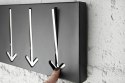 WIESZAK ŚCIENNY NA UBRANIA ARROW 3 czarny - chrom Invicta Interior INVICTA WIESZAK ŚCIENNY NA UBRANIA ARROW 3 czarny - chrom Invicta Interior INVICTA